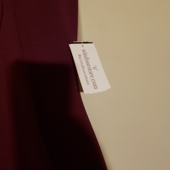 Just In! NWT! Burgundy Windsor dress - Picture 7 of 7